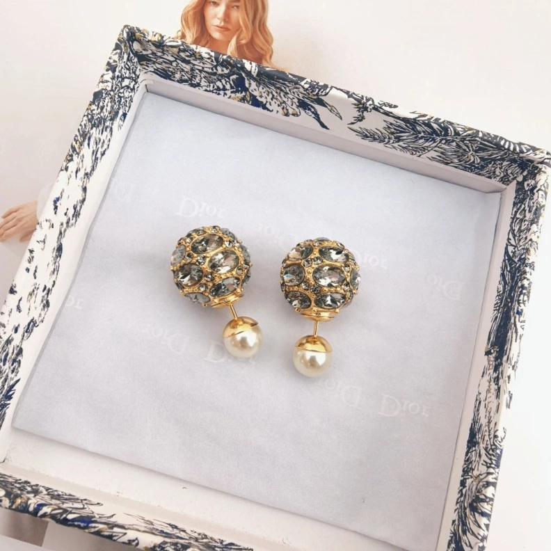 Reliable Christian Dxxr Earrings 294193