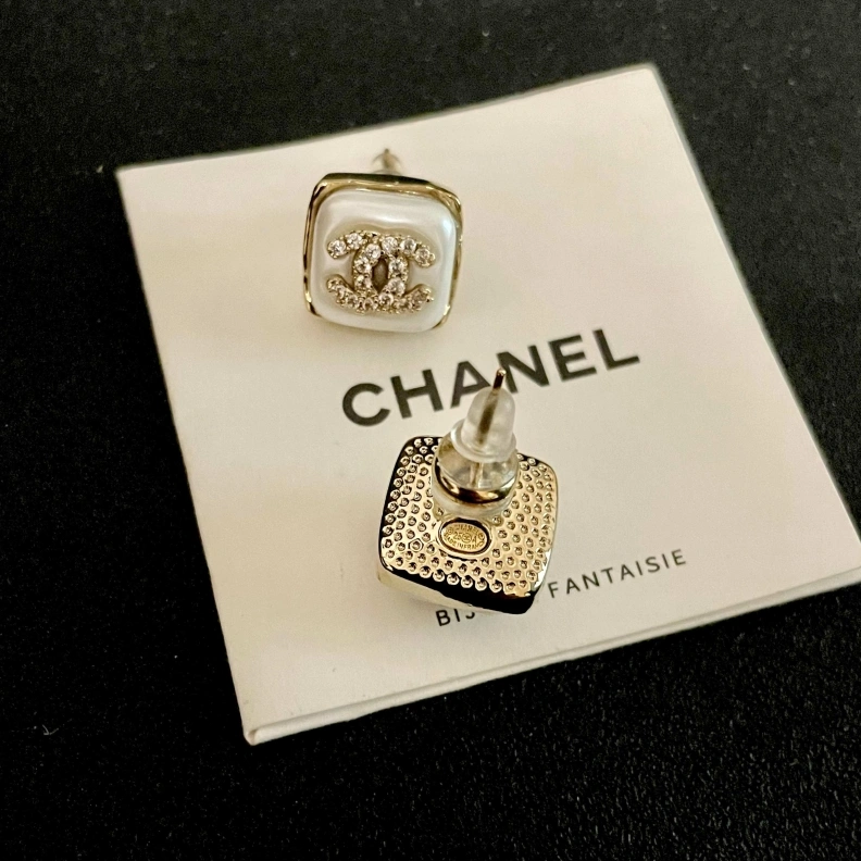Chxnxl Earrings Practical 285976