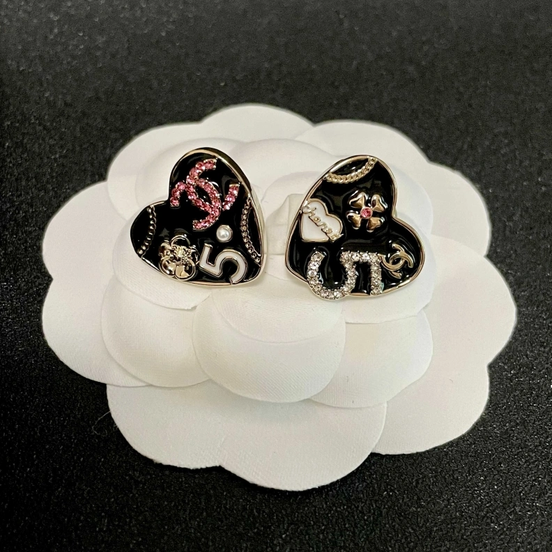 Elegant Chxnxl Earrings 285974
