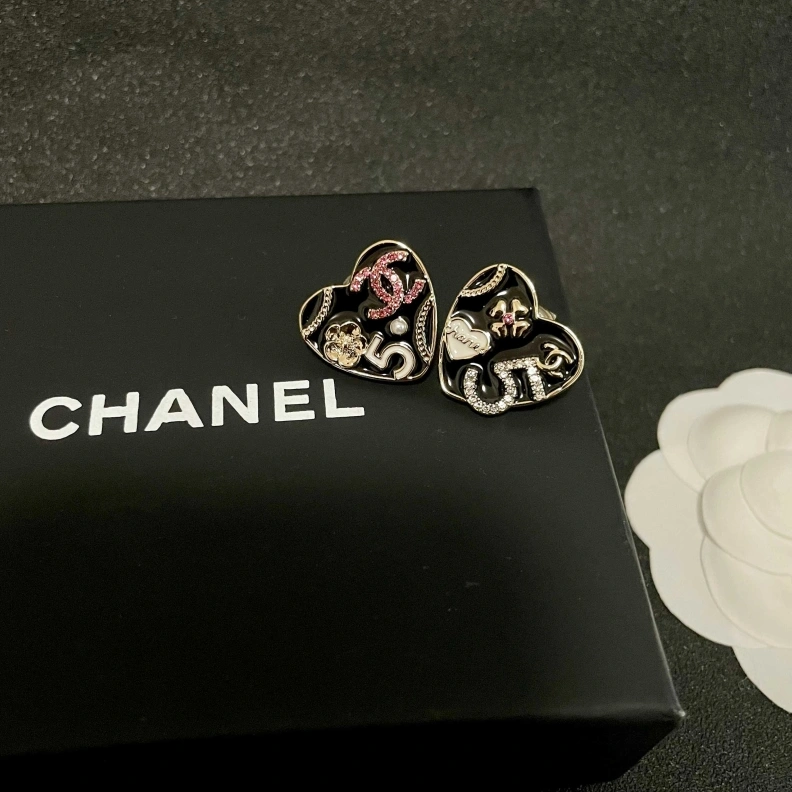 Elegant Chxnxl Earrings 285974