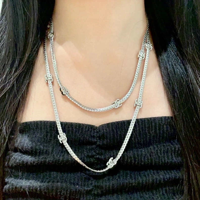 Cozy Chxnxl Necklaces 285416