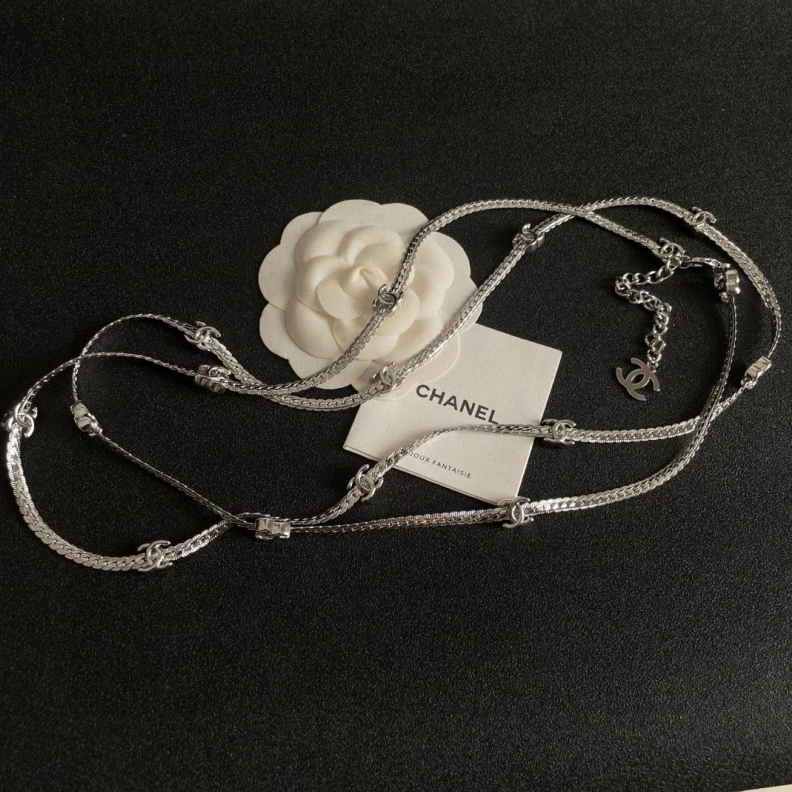 Cozy Chxnxl Necklaces 285416