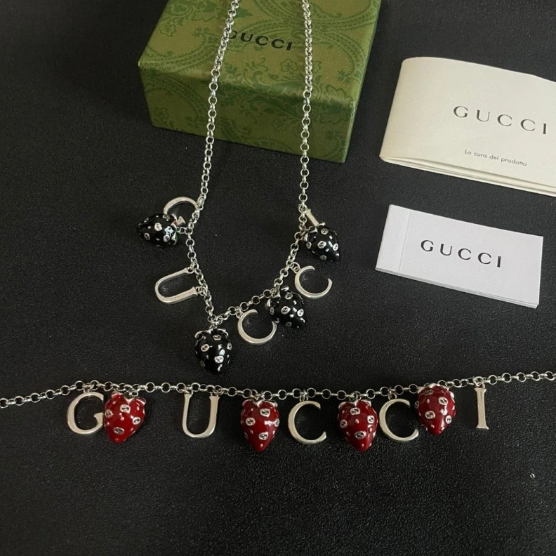 Sleek Gxccx Necklaces 302594