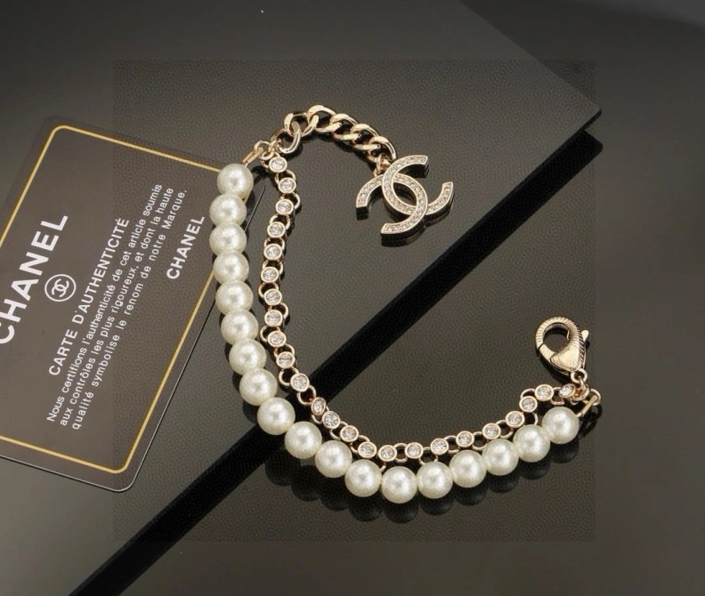 EyeCatching Chxnxl Bracelets 286480