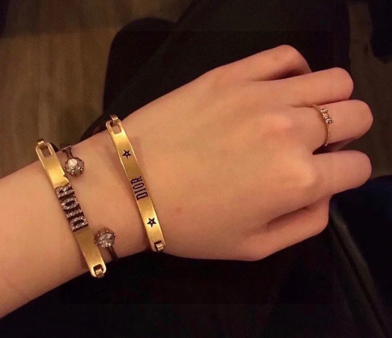 Compact Christian Dxxr Bracelets 294303