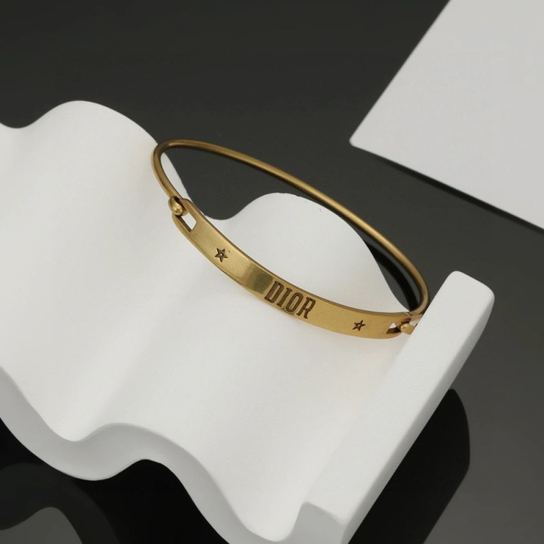 Compact Christian Dxxr Bracelets 294303