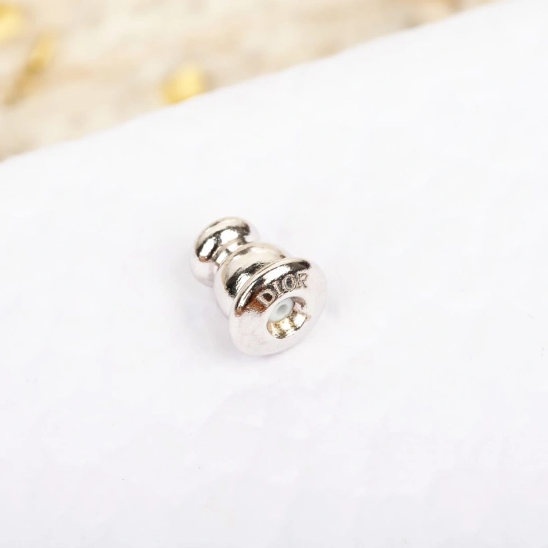 Christian Dxxr Earrings Minimalist 294191