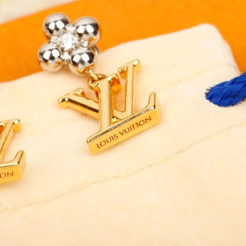 LX Earrings Practical 309008