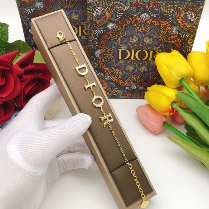 Modern Christian Dxxr Necklaces 294094