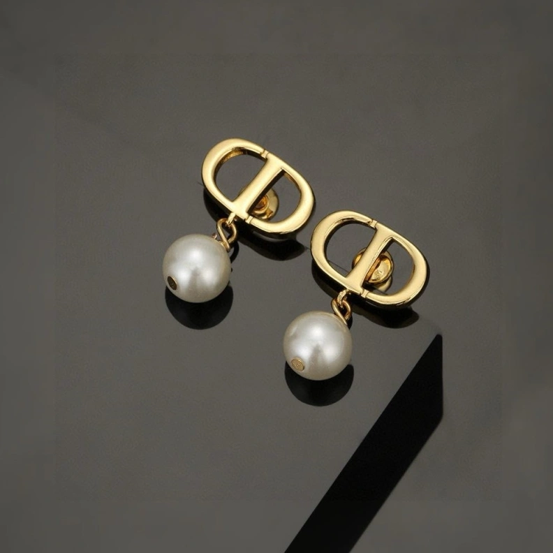 EyeCatching Christian Dxxr Earrings 294205