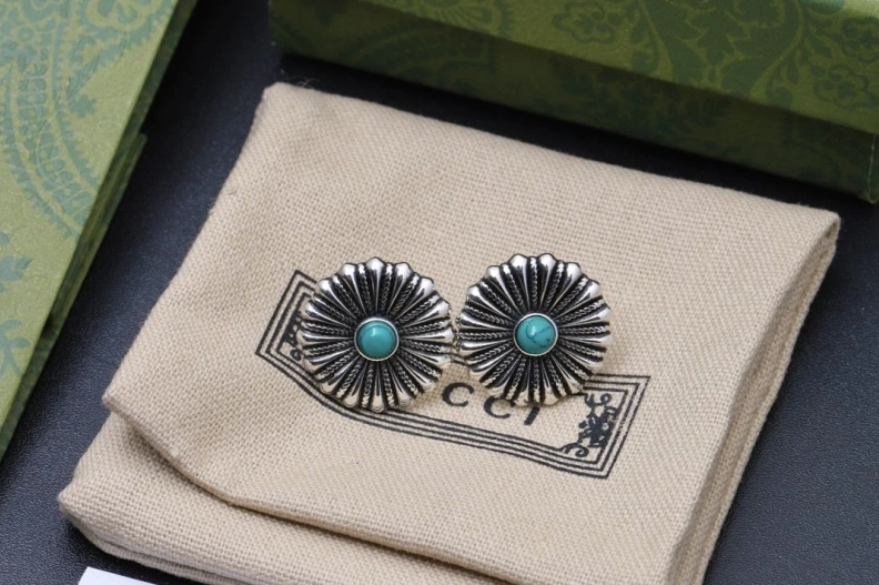 Elegant Gxccx Earrings 302767