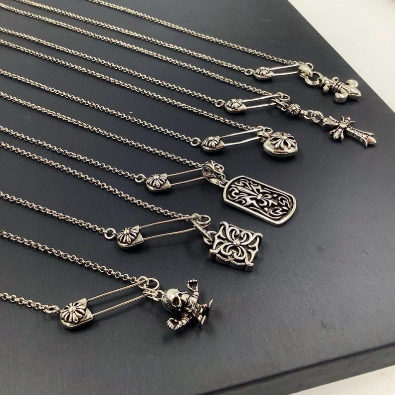 Durable Chrxmx Hxxrts Necklaces 296918