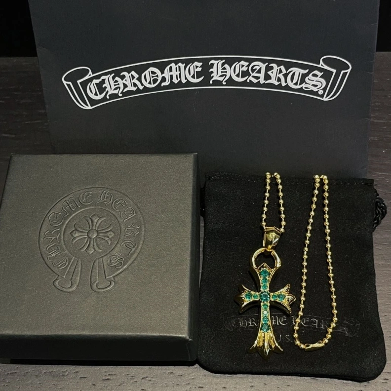 Chrxmx Hxxrts Necklaces DailyWear 296923