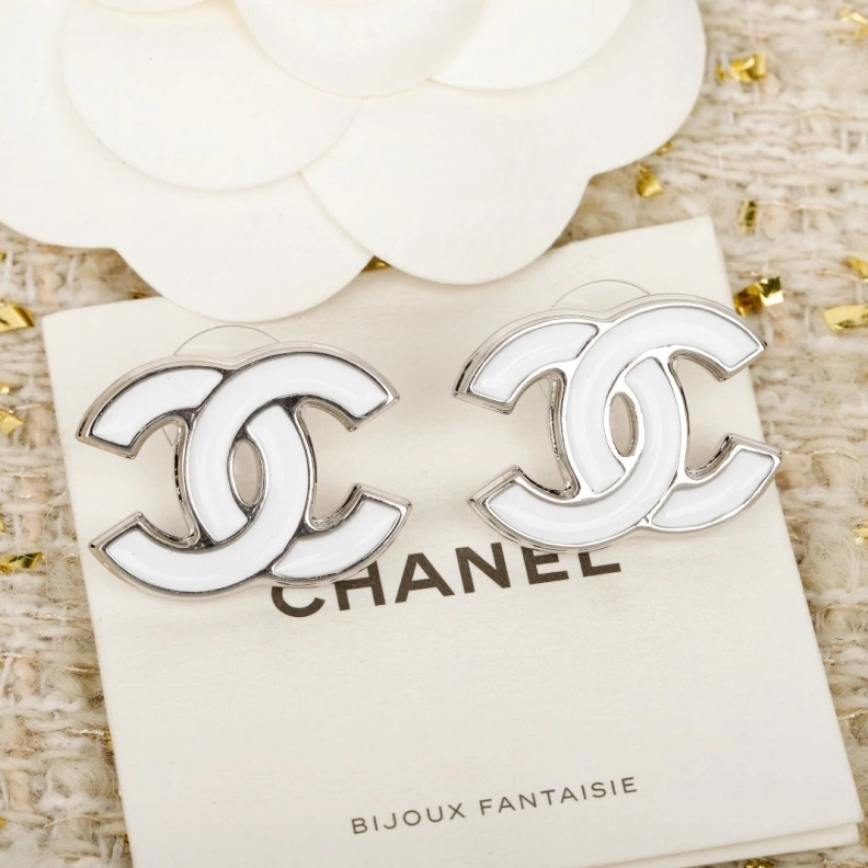 Stylish Chxnxl Earrings 285958