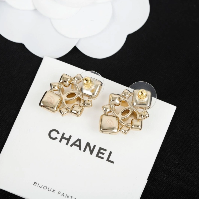 Lightweight Chxnxl Earrings 285952
