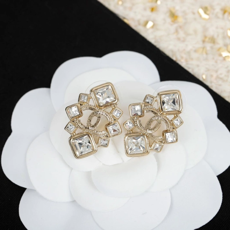 Lightweight Chxnxl Earrings 285952