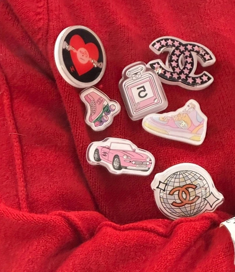 Fashionable Chxnxl Brooches 286371