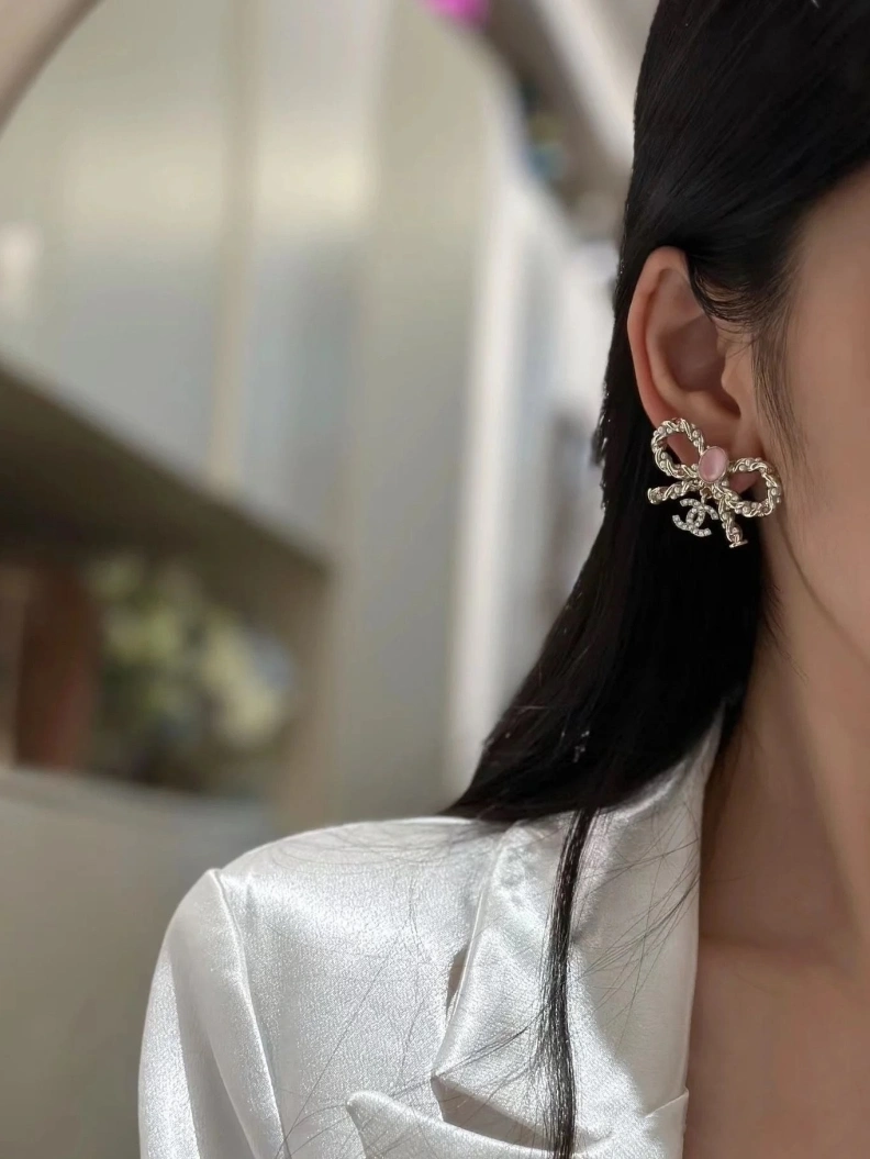 Practical Chxnxl Earrings 285937