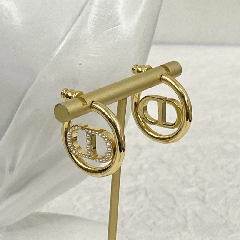 Christian Dxxr Earrings UrbanStyle 294185