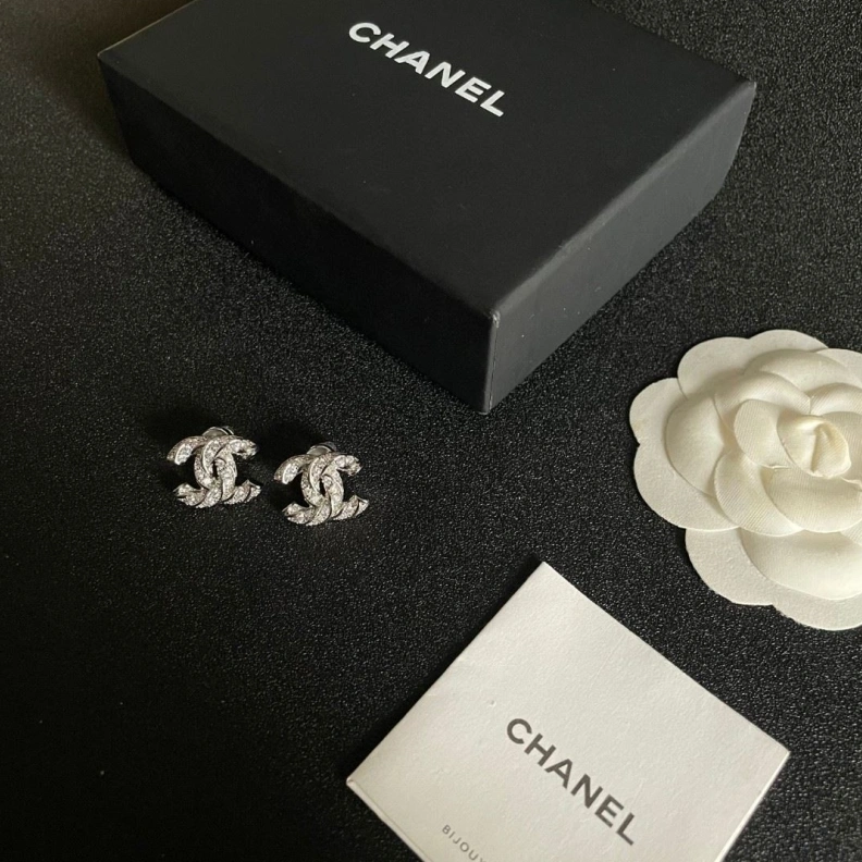 Chxnxl Earrings TopPick 285926