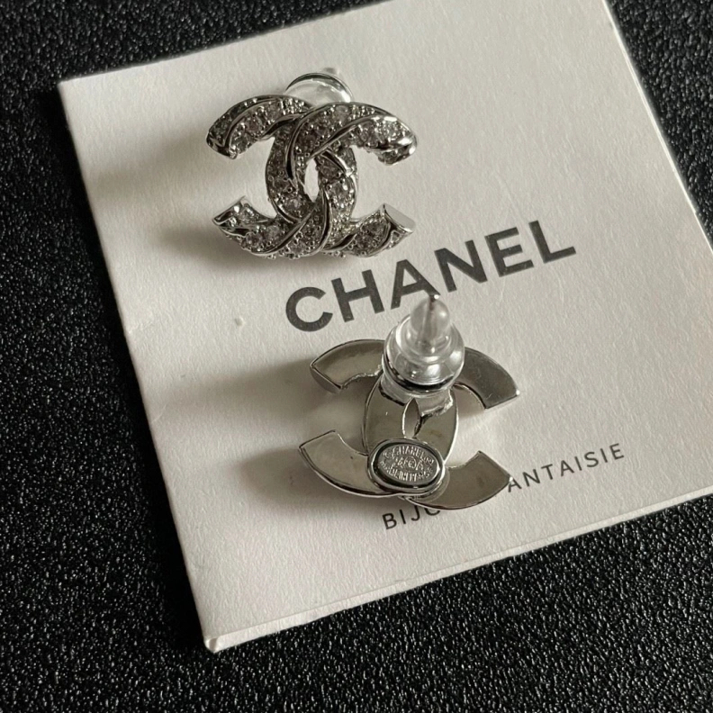 Chxnxl Earrings TopPick 285926