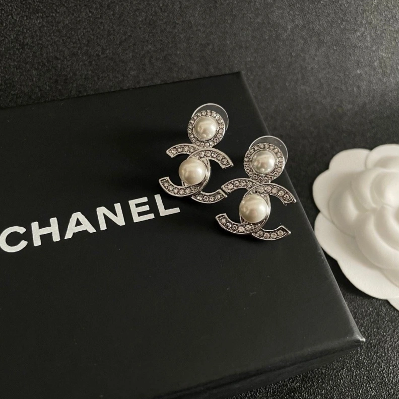 Unique Chxnxl Earrings 285922