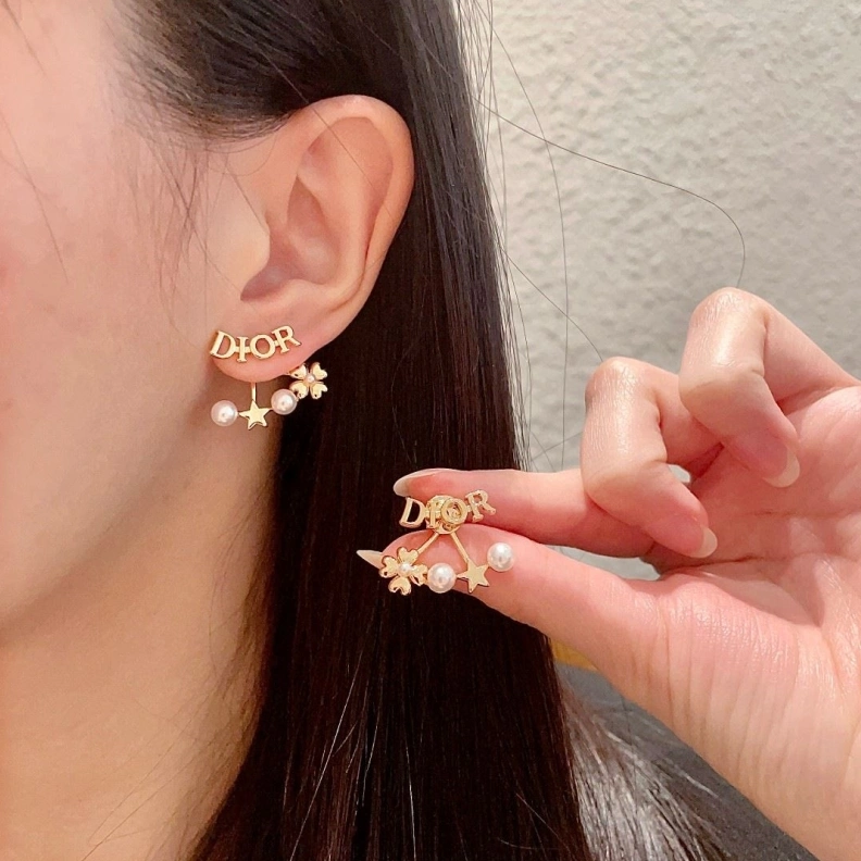 EyeCatching Christian Dxxr Earrings 294210