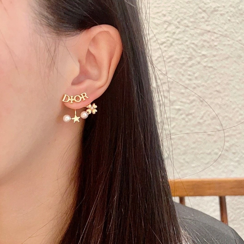 EyeCatching Christian Dxxr Earrings 294210