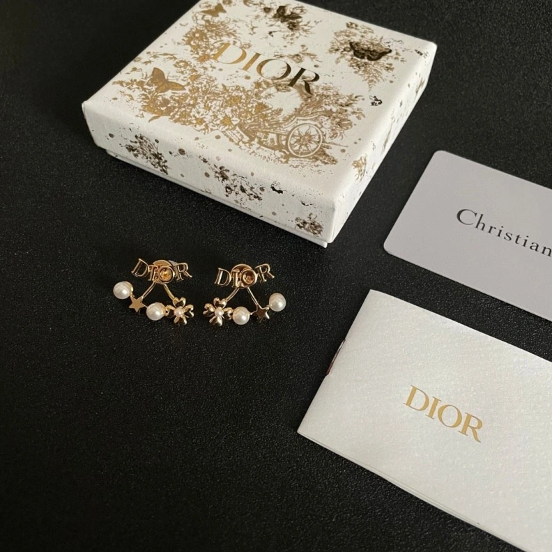 EyeCatching Christian Dxxr Earrings 294210