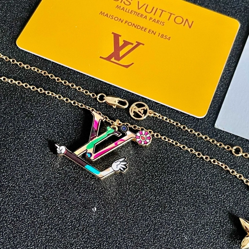 Functional LX Necklaces 308875