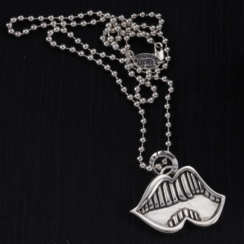 Chrxmx Hxxrts Necklaces Elegant 296899