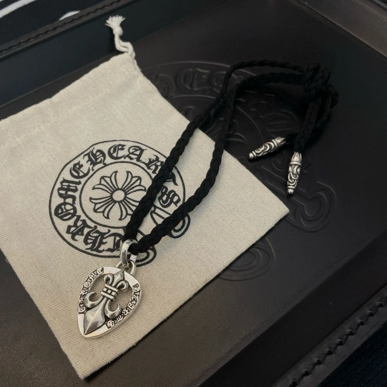 Chrxmx Hxxrts Necklaces Classic 296874