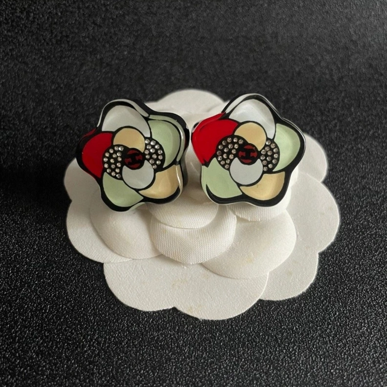 Comfortable Chxnxl Earrings 285912