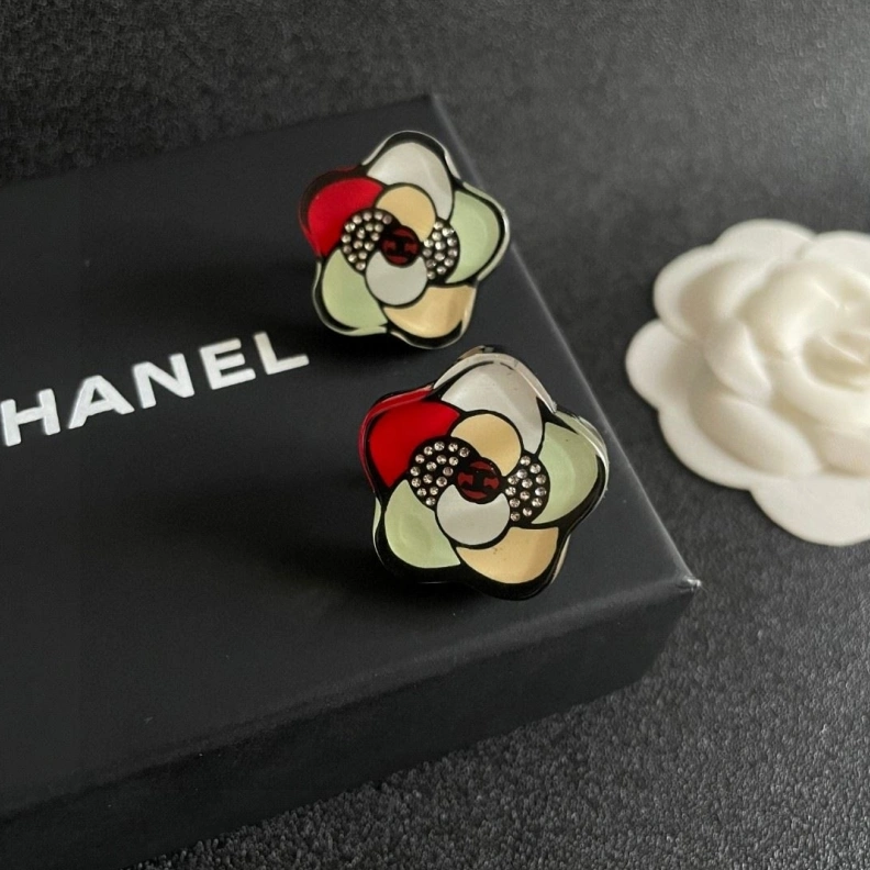 Comfortable Chxnxl Earrings 285912