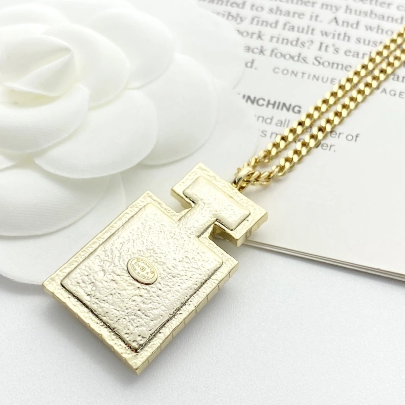 Modern Chxnxl Necklaces 285398