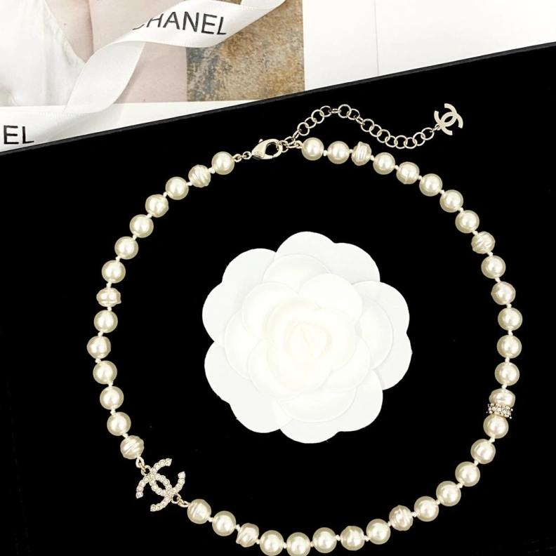 Unique Chxnxl Necklaces 285389