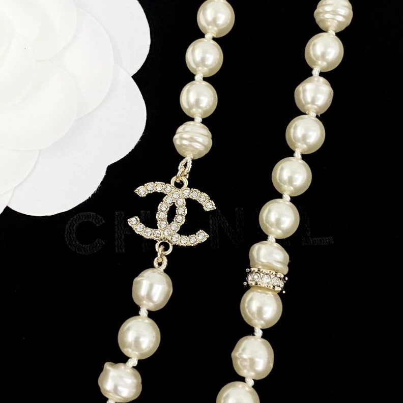 Unique Chxnxl Necklaces 285389