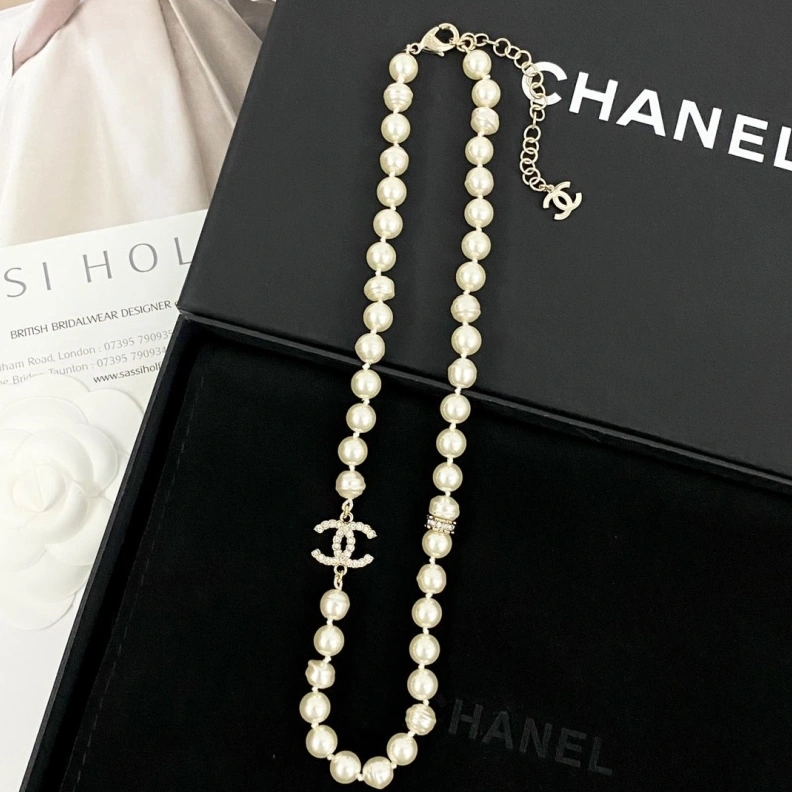Unique Chxnxl Necklaces 285389