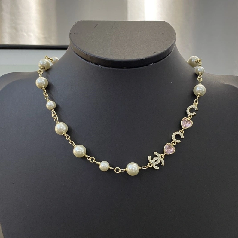HighQuality Chxnxl Necklaces 285391
