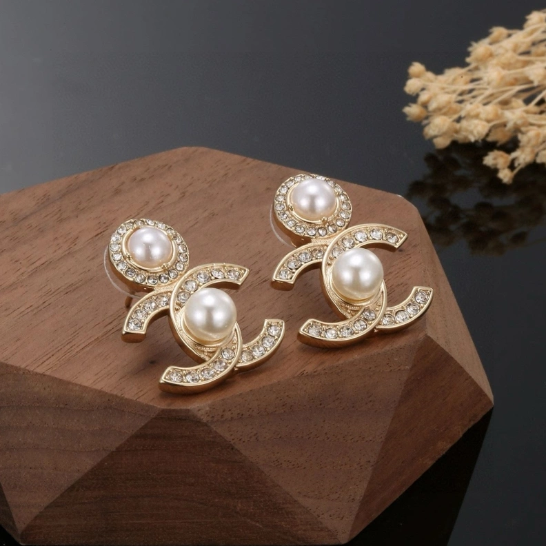 Reliable Chxnxl Earrings 285873