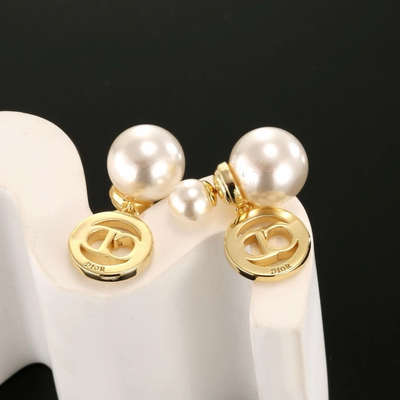 Trendsetting Christian Dxxr Earrings 294187