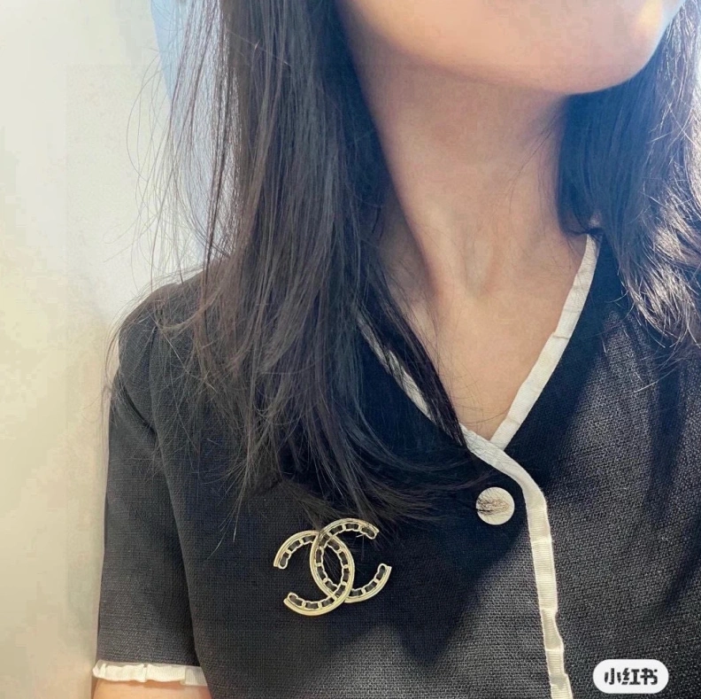 Chxnxl Brooches TopPick 286366