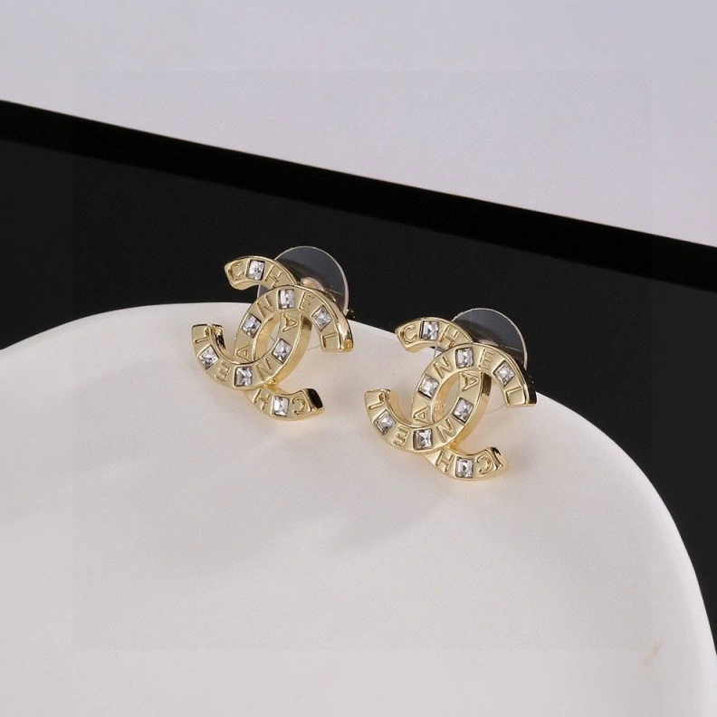 Stylish Chxnxl Earrings 285874