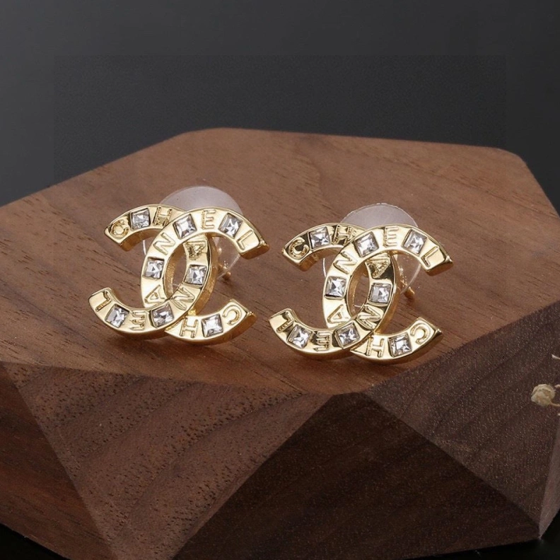 Stylish Chxnxl Earrings 285874