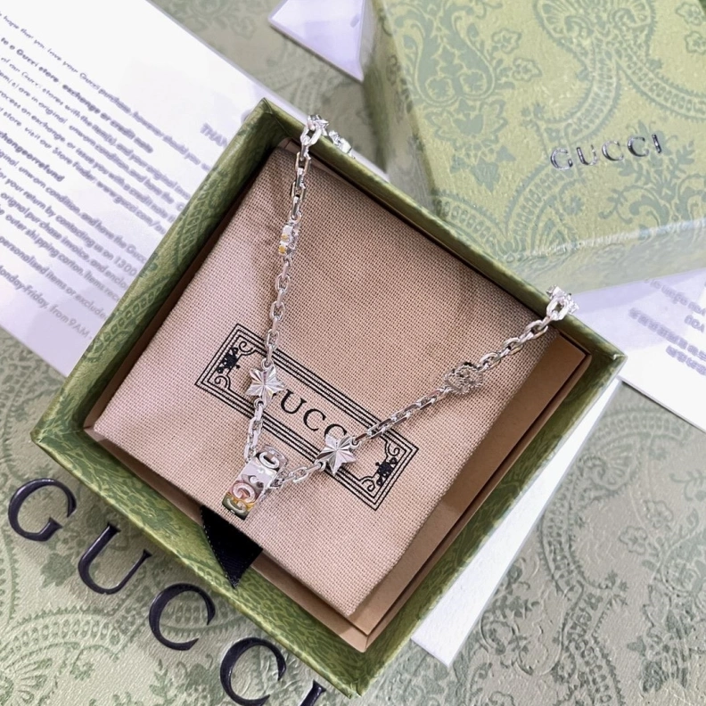 Reliable Gxccx Necklaces 302567