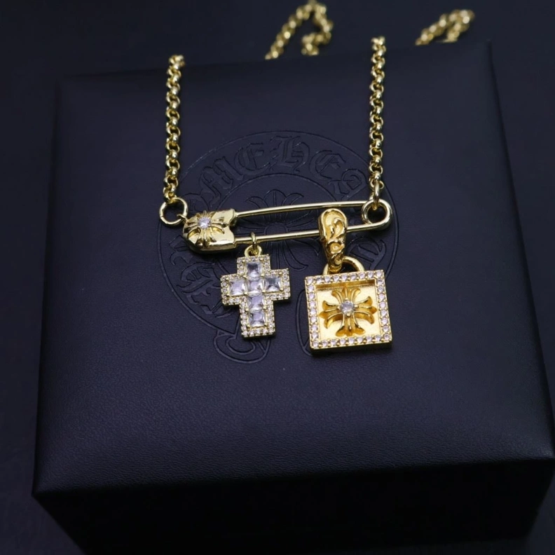 Chrxmx Hxxrts Necklaces Soft 296862