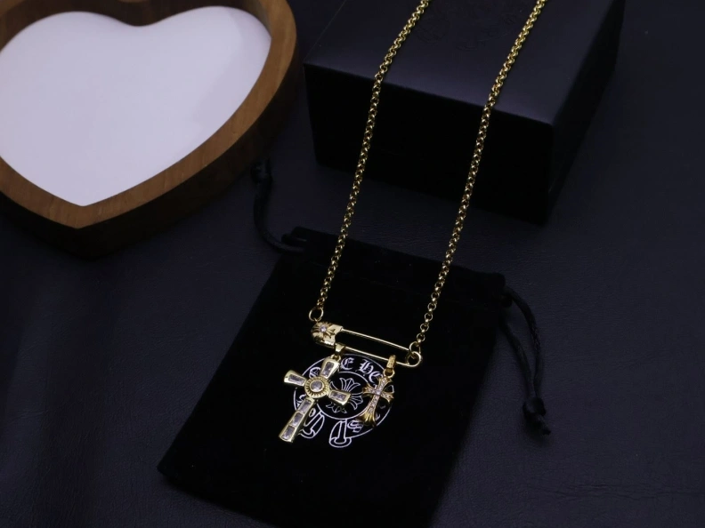 Chrxmx Hxxrts Necklaces Soft 296866