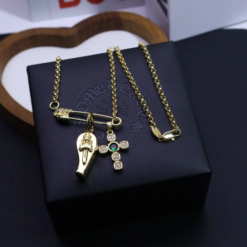 Compact Chrxmx Hxxrts Necklaces 296858