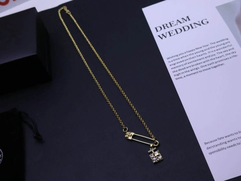 Chrxmx Hxxrts Necklaces Cozy 296860