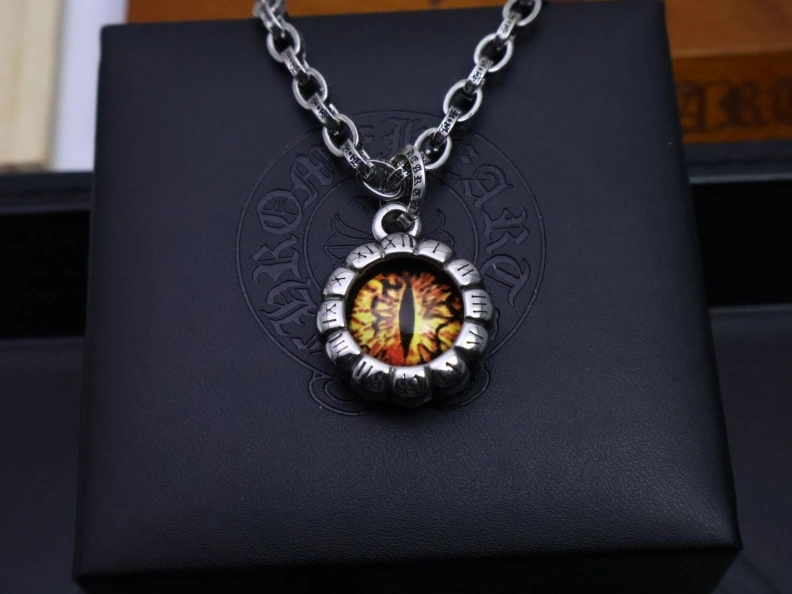 Minimalist Chrxmx Hxxrts Necklaces 296850